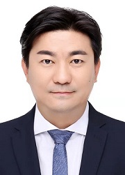 劉東2.jpg 劉東2.jpg