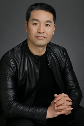 趙倬個(gè)人形象照片